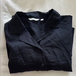 Uniqlo Classic Black Shirt